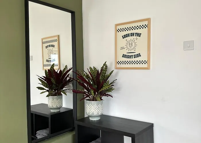 Modern & Spacious Apartman